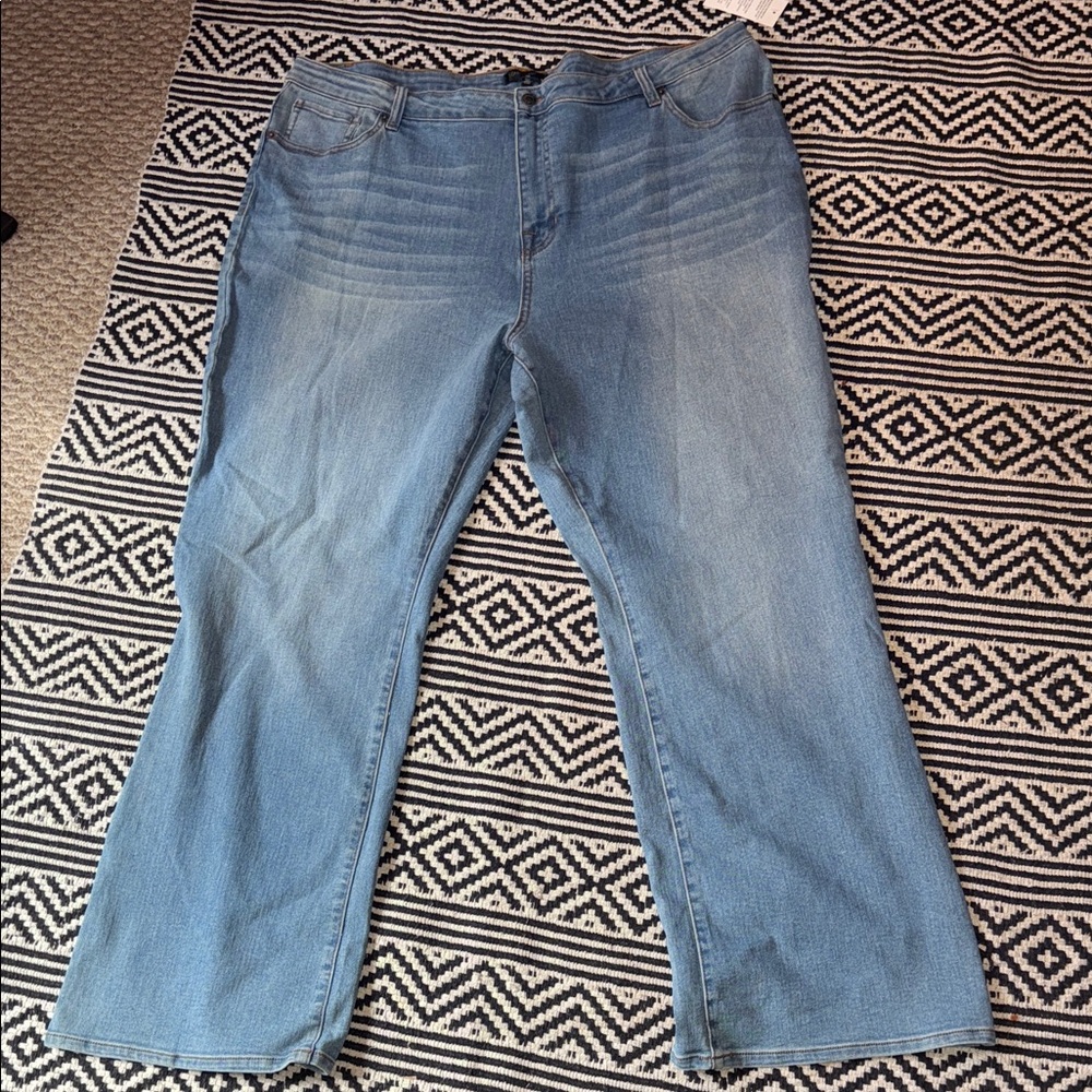 Hi Rise Flare Bootcut Jean